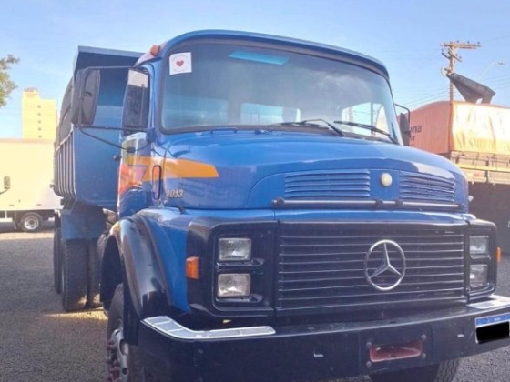 Caminhão Mercedes Caçamba – 1986 | Forte, confiável e pronto para o serviço