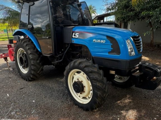 Trator Plus 80 – 2020 | Econômico, forte e pronto para o campo