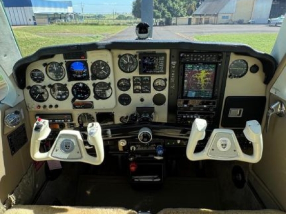 Bonanza F33A 1991 FULL IFR | Aviônica Garmin Completa, Interior Novo e Baixas Horas